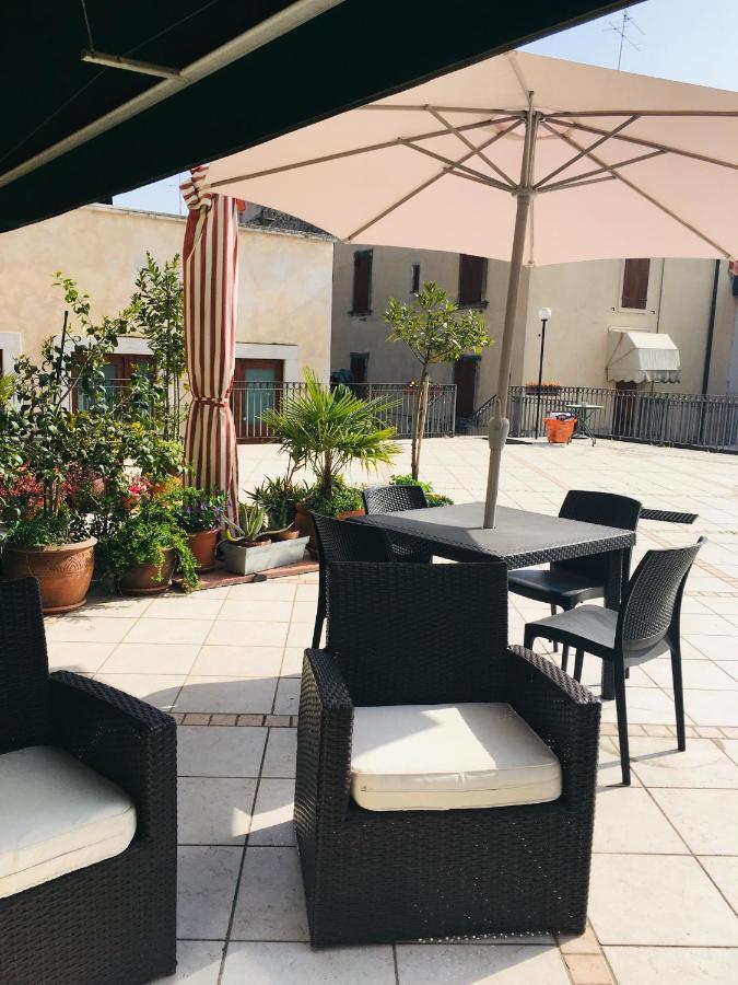 Appartement Casa Elisabetta à Peschiera del Garda Extérieur photo