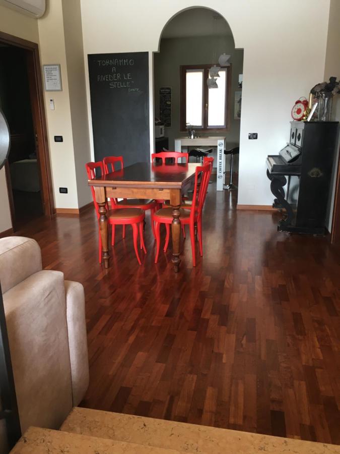 Appartement Casa Elisabetta à Peschiera del Garda Extérieur photo