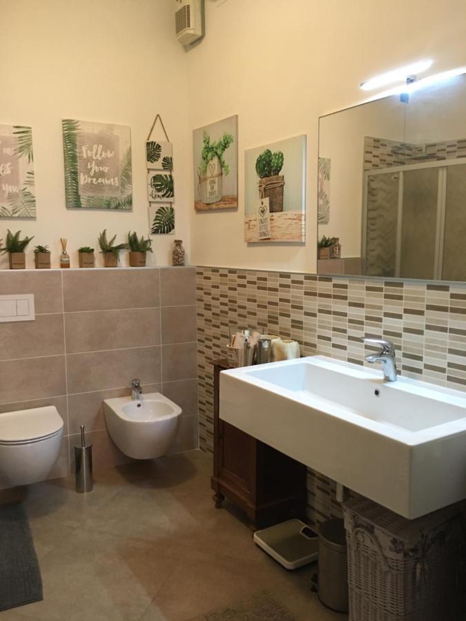 Appartement Casa Elisabetta à Peschiera del Garda Extérieur photo