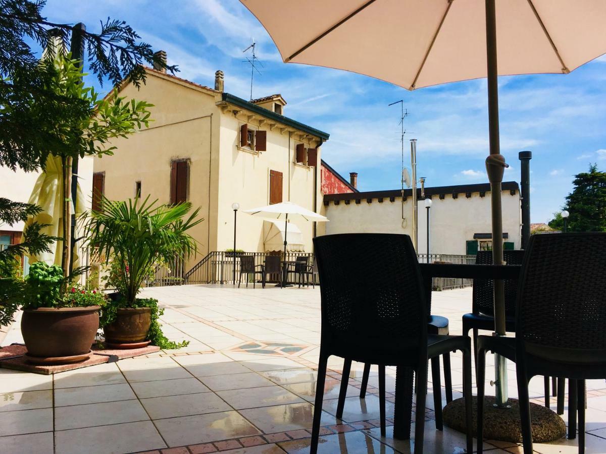 Appartement Casa Elisabetta à Peschiera del Garda Extérieur photo